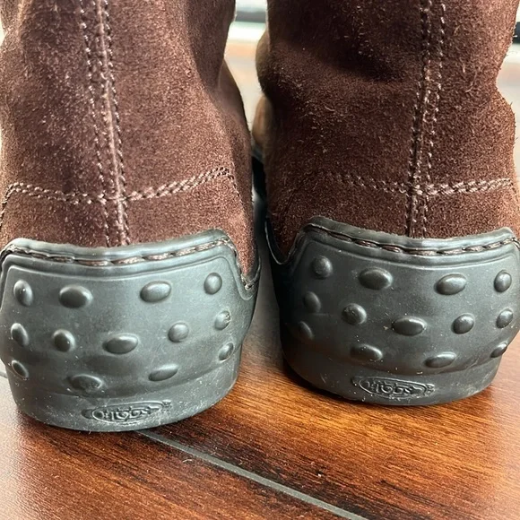 Tod's Dark Brown Suede Lace-Up Ankle Boots - Picture 6 of 13